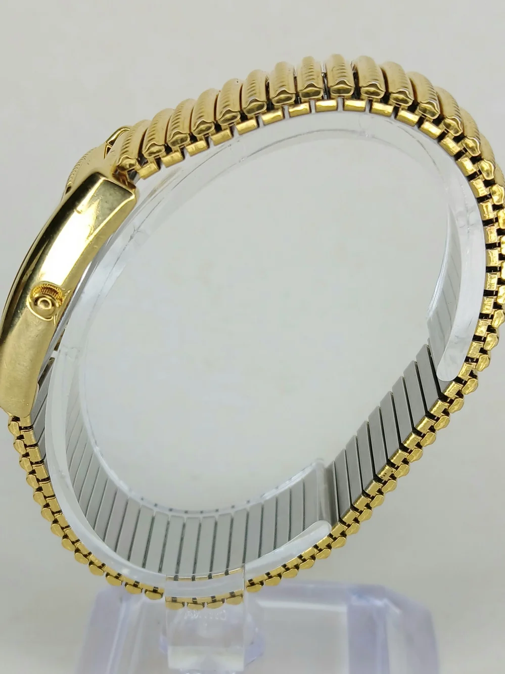 ​Vintage Caravelle Bulova Womens Rectangular Gold Tone Dress Watch 2003 A3